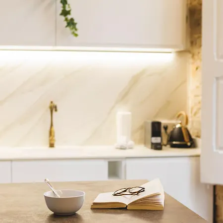 Bravissimo Mercaders 3, Old Town Oasis Daire *