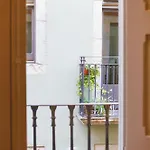 Bravissimo Mercaders 3, Old Town Oasis * Girona