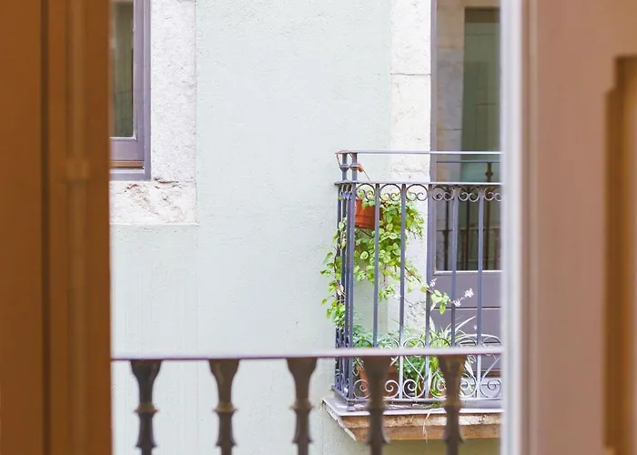 Bravissimo Mercaders 3, Old Town Oasis * Girona