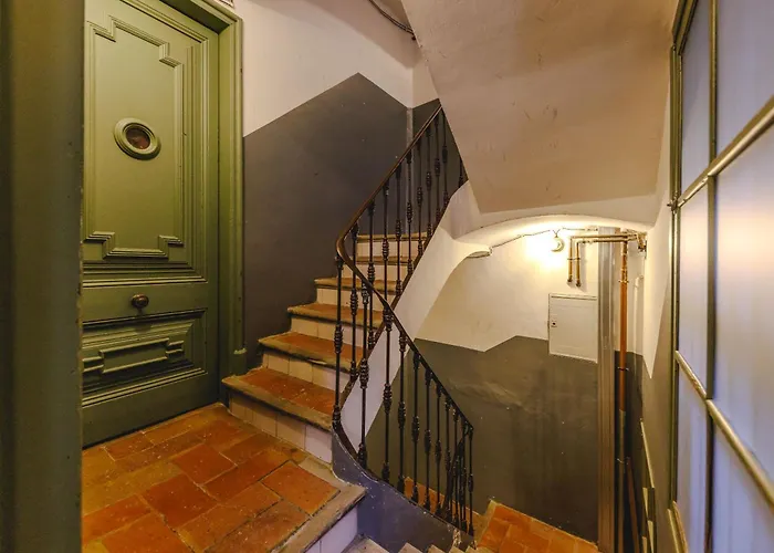 Bravissimo Mercaders 3, Old Town Oasis *