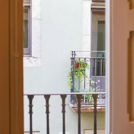 Bravissimo Mercaders 3, Old Town Oasis * Girona