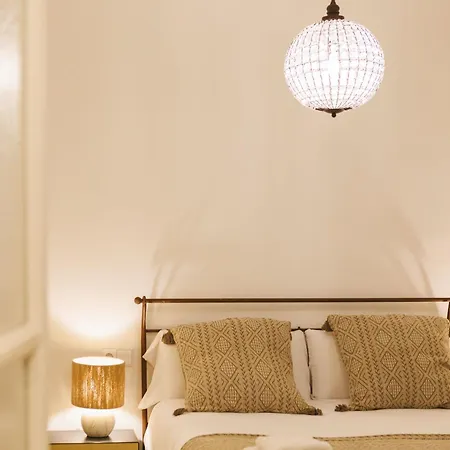 Bravissimo Mercaders 3, Old Town Oasis *