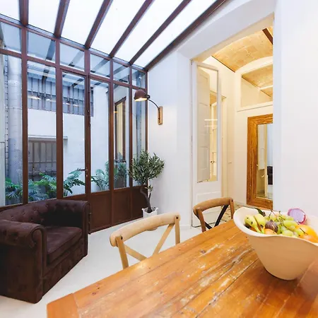 Bravissimo Mercaders 3, Old Town Oasis *